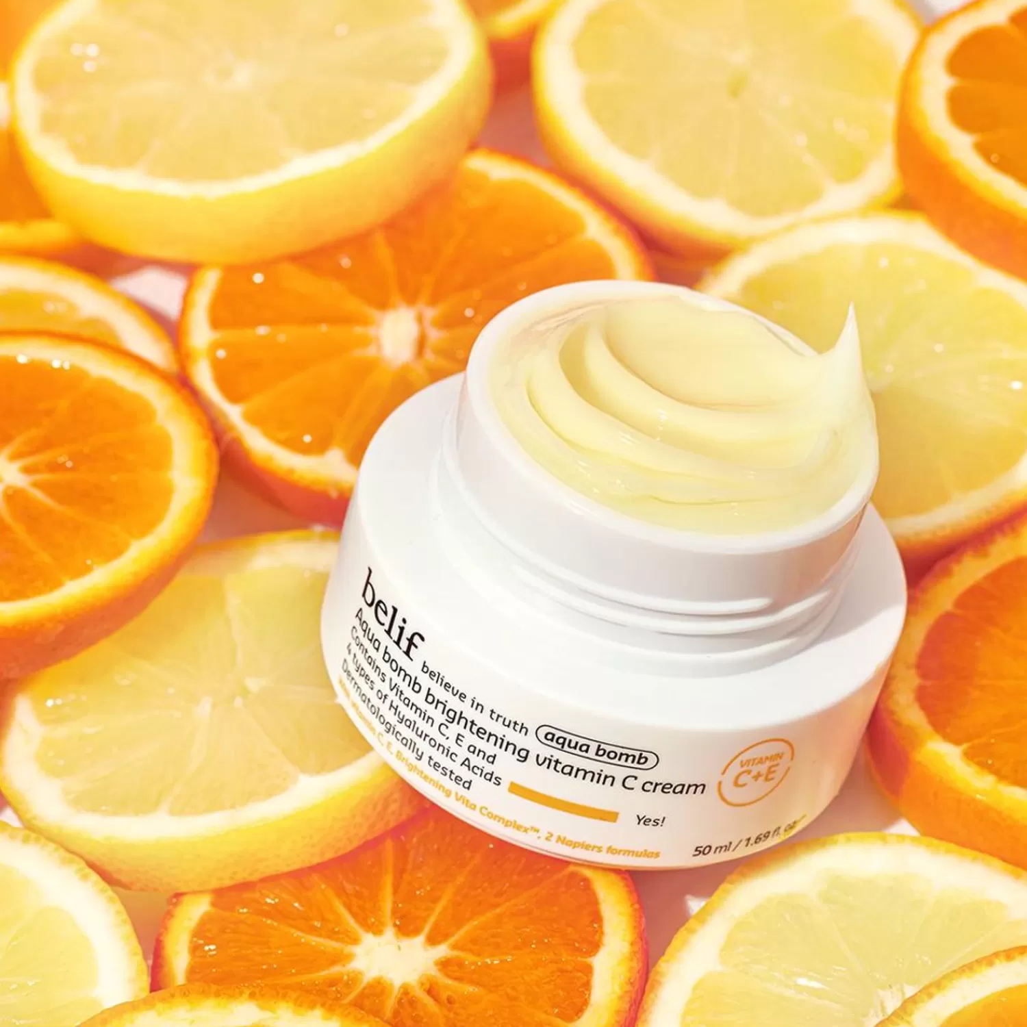 belif Aqua Bomb Verhelderende Vitamine C Creme